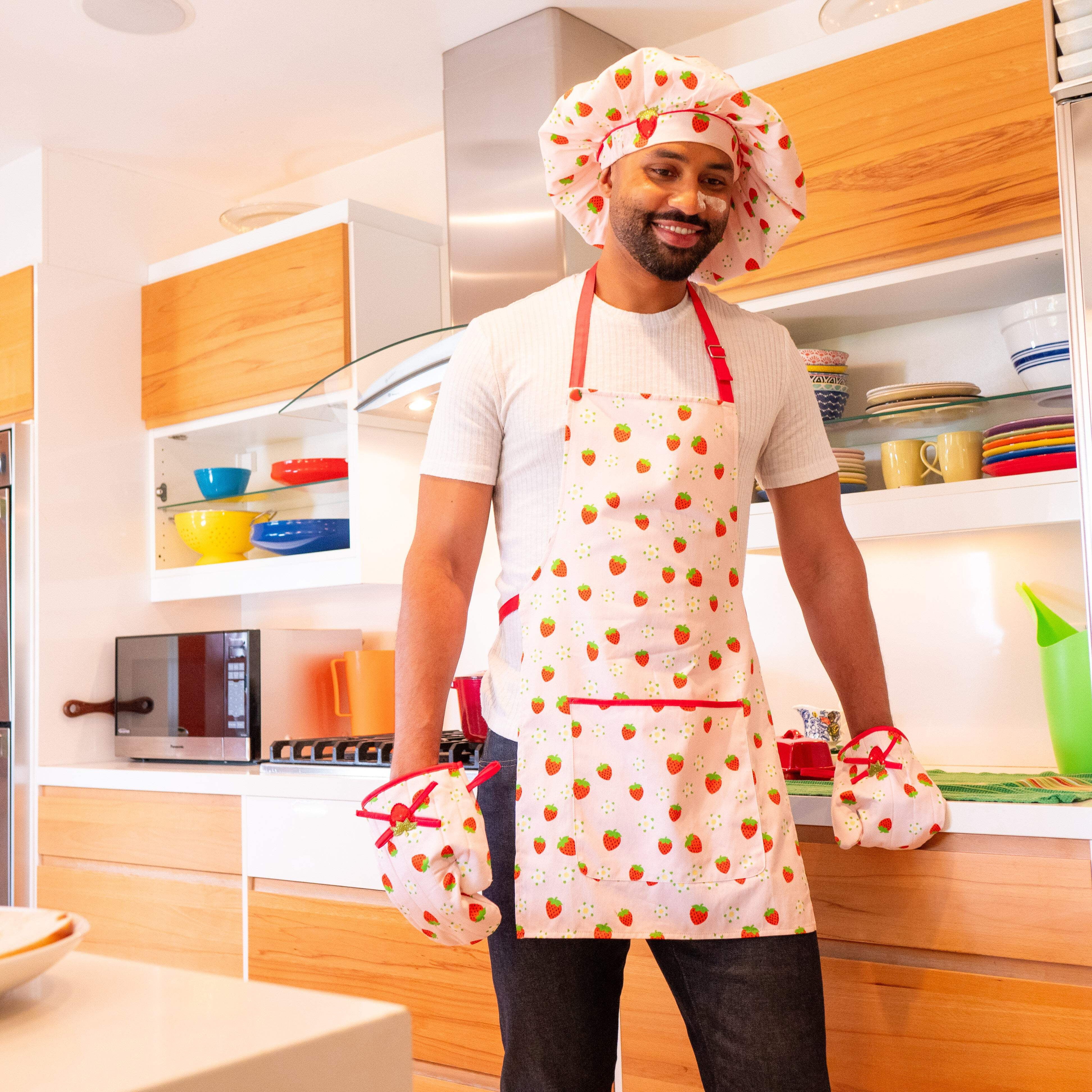 A Leading Role x Strawberry Shortcake Premium Adult Classic Cooking Apron