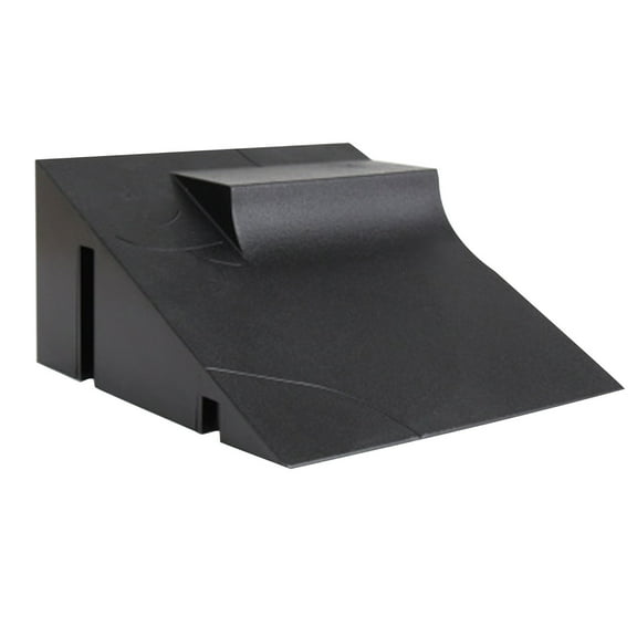 A Mini Skate Ramp Fingerboard Training Kit For Skatepark Simulation Practice