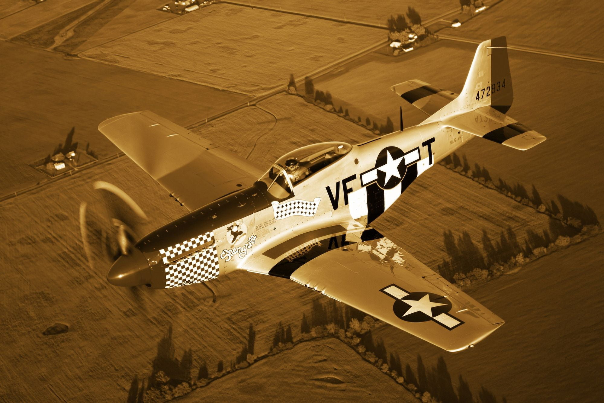 A North American P-51D Mustang in flight Canvas Art - Scott GermainStocktrek Images (35 x 23)