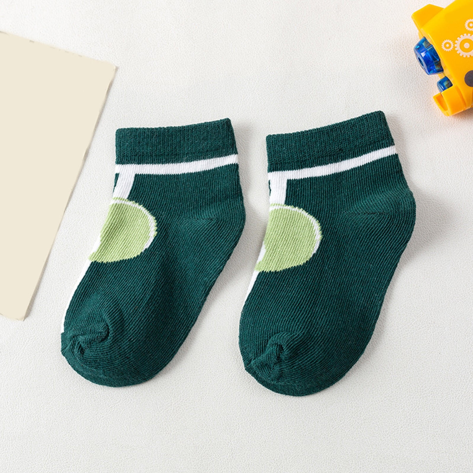 A Pair of Socks Green Cotton Children Socks Fashion Trend New Pattern