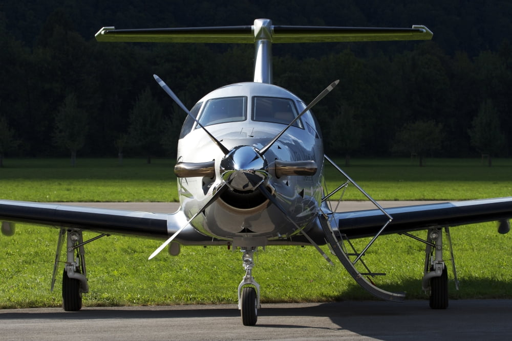 A Pilatus PC-12 private jet Canvas Art - Luca NicolottiStocktrek Images (35 x 23)
