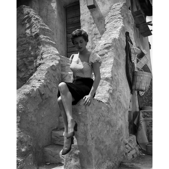 A Portrait For the Bold And the Brave Photo Print (8 x 10)