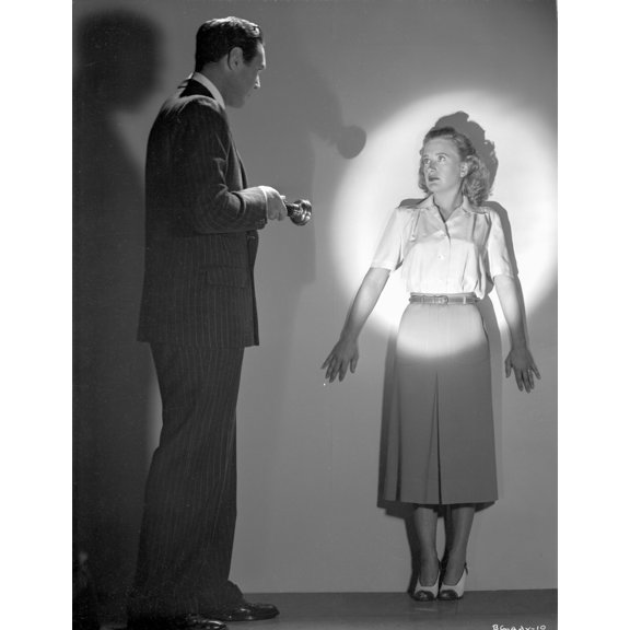 A Portrait From Bodyguard Photo Print (24 x 30)