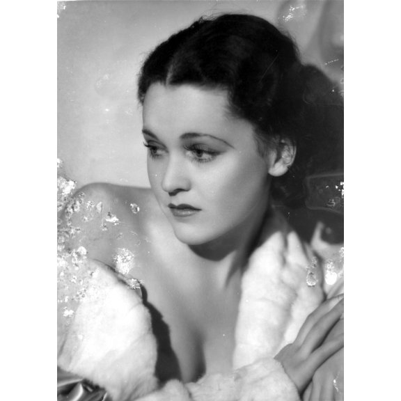 A Portrait Of Maureen O'sullivan Photo Print (8 x 10)