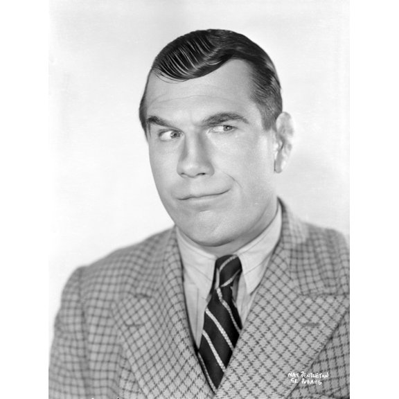 A Portrait Of Nat Pendleton Photo Print (24 x 30)