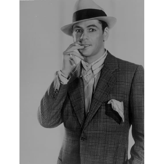 A Portrait Of Paul Muni Photo Print (24 x 30)