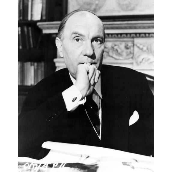 A Portrait Of Ralph Richardson Photo Print (8 x 10)