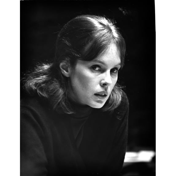 A Portrait Of Sandy Dennis Photo Print (24 x 30)