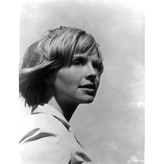 A Portrait Of Susannah York Outdoors Photo Print (24 x 30)