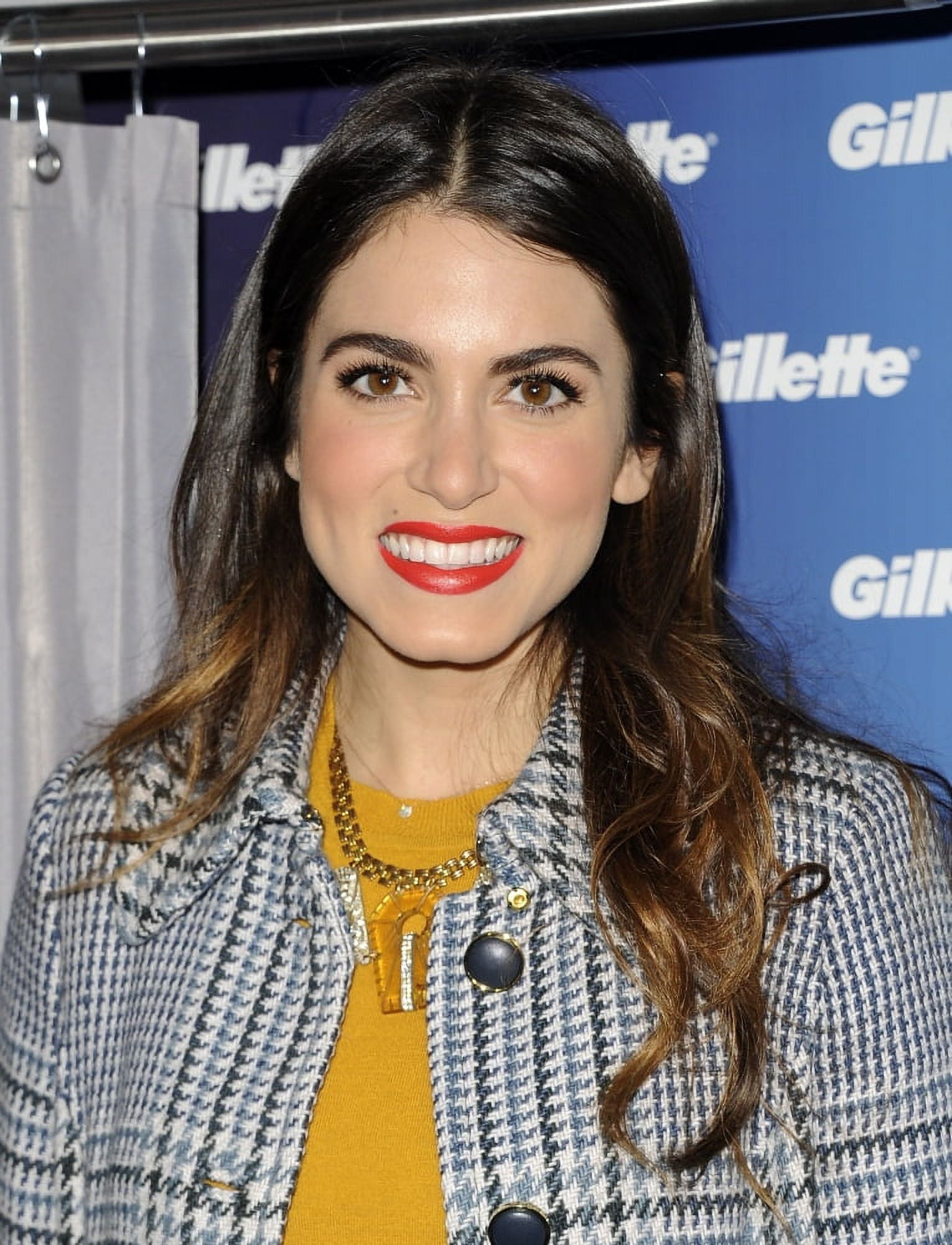 A Public Appearance For Nikki Reed And Gillette Ask New York Couples To Kiss & Tell If They Prefer Stubble Or Smooth Shaven Canvas Art - (16 x 20)