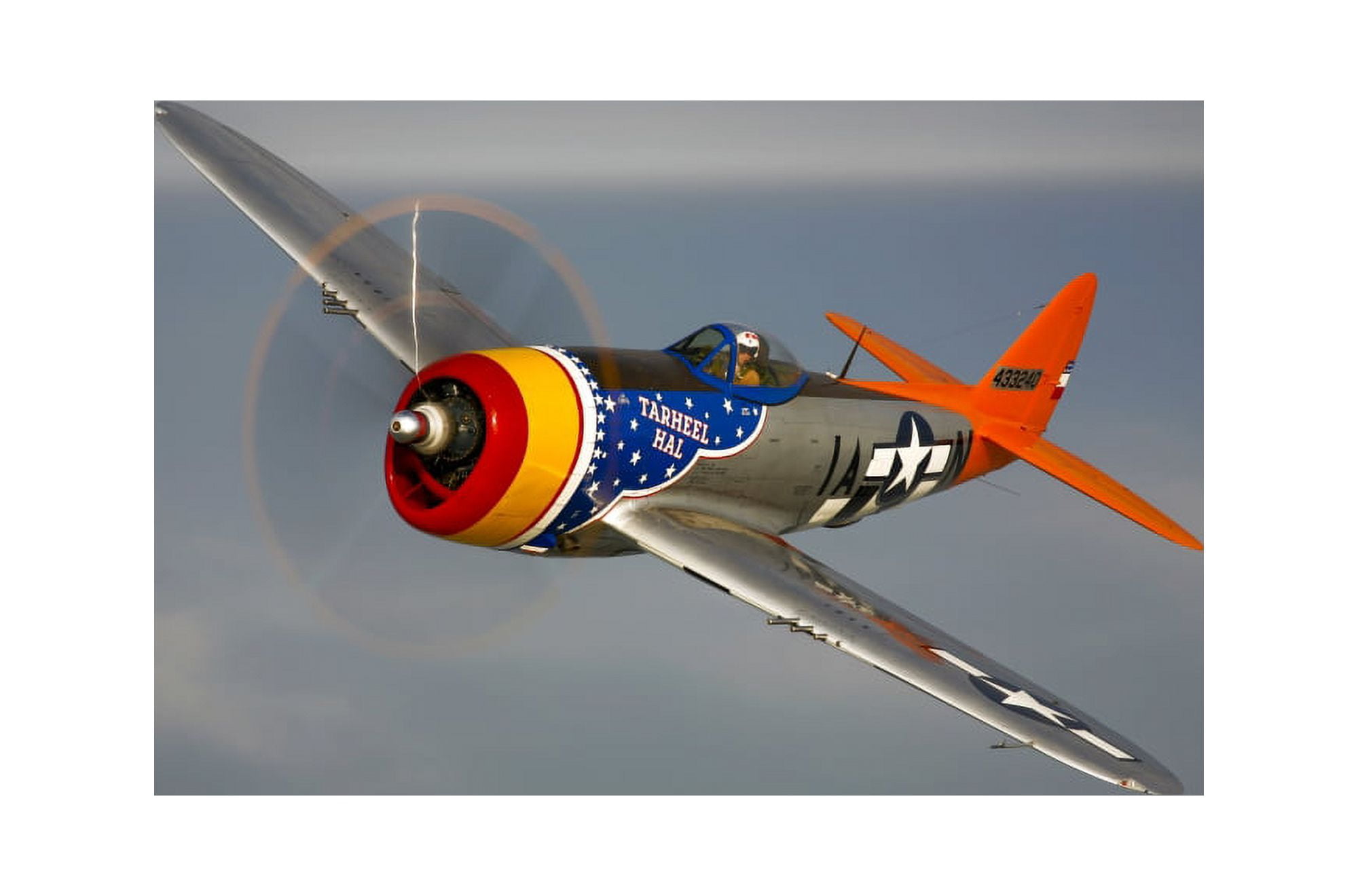 A Republic P-47D Thunderbolt in flight Canvas Art - Scott GermainStocktrek Images (18 x 12)