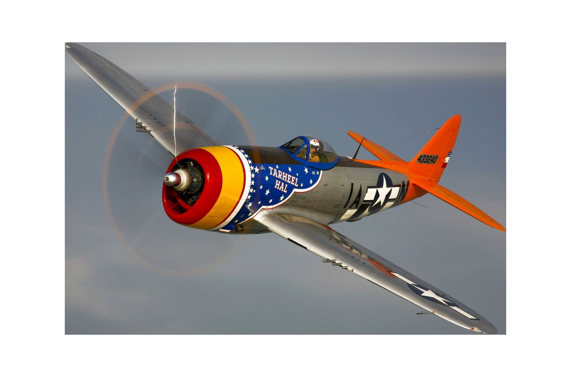A Republic P-47D Thunderbolt in flight Canvas Art - Scott GermainStocktrek Images (35 x 23)