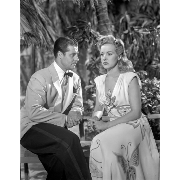 A Scene From Moon Over Miami Photo Print (8 x 10)