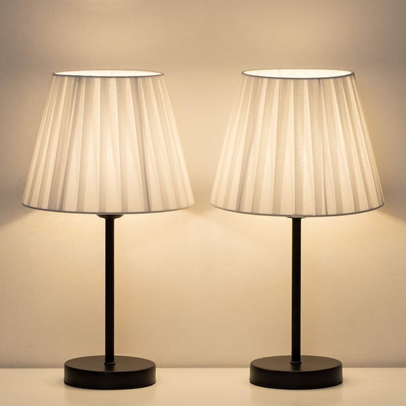 A Set Of 2 Bedside Lamps, White Fabric Lamp Shade Bedside Table Lamp