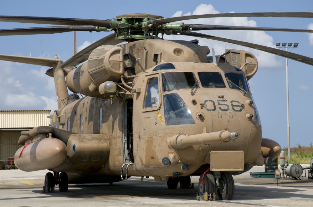 A Sikorsky CH-53 Yasur of the Israeli Air Force Canvas Art - Giovanni CollaStocktrek Images (35 x 23)