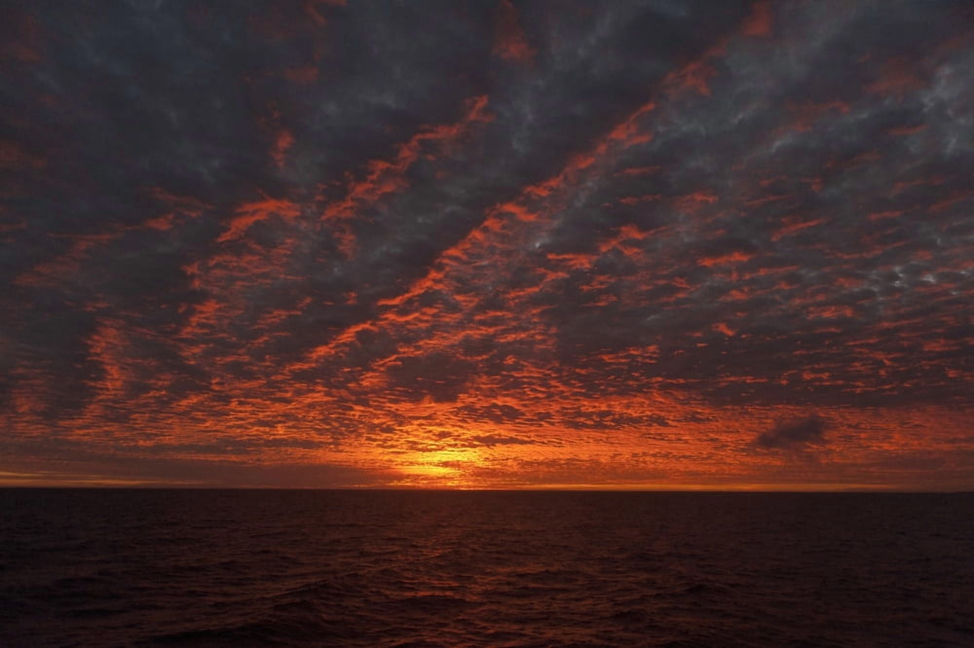 A Sunset Over The Pacific Ocean Galapagos Equador Canvas Art - Keith Levit Design Pics (38 x 24)