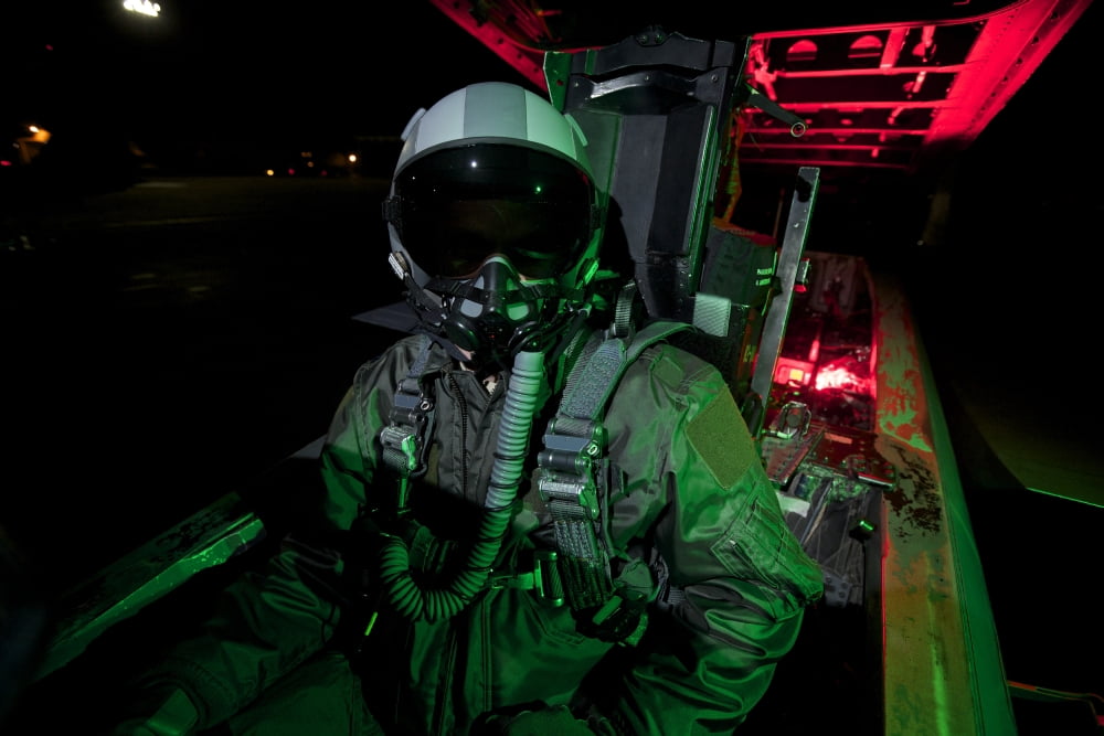 A US Air Force pilot sits inside the cockpit of a F-15C Eagle Canvas Art - Terry MooreStocktrek Images (35 x 23)