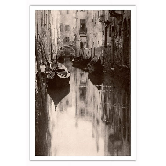 A Venetian Canal - Venice - Vintage B&W Photograph by Alfred Stieglitz - Fine Art Matte Paper Print (Unframed) 30x44in