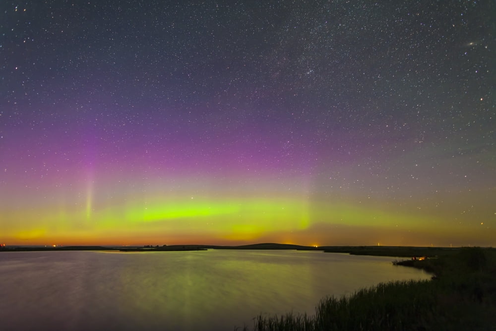 A faint aurora over Crawling Lake reservoir Bassano Alberta Canada Canvas Art - Alan DyerStocktrek Images (18 x 12)