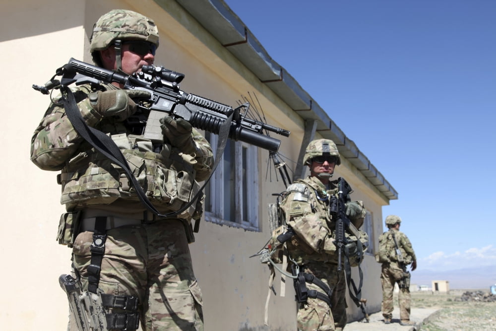 A group of US Army soldiers provide security in Afghanistan Canvas Art - Stocktrek Images (35 x 23)