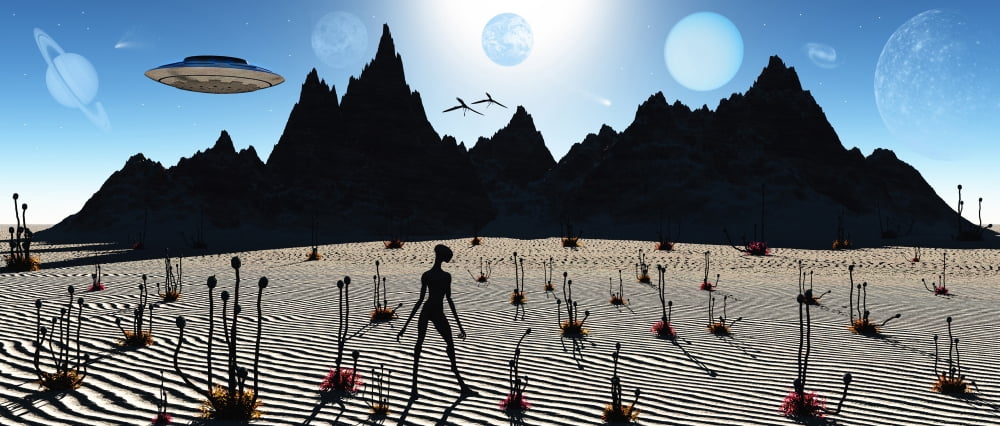 A reptoid alien being on a distant alien world Canvas Art - Mark StevensonStocktrek Images (44 x 19)