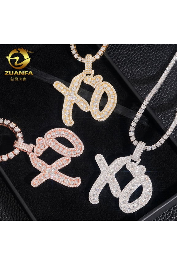 A spliced XO pendant with S925 silver and a D-color VVS moissanite necklace. Faster than a diamond tester.