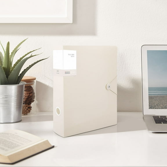 A4 Clear View Presentation Binder with Sheet Protectors for Certificates, Resumes, Photos - Matte Non-Stick Polypropylene, Snap Button Closure (8.27x11.69 in)