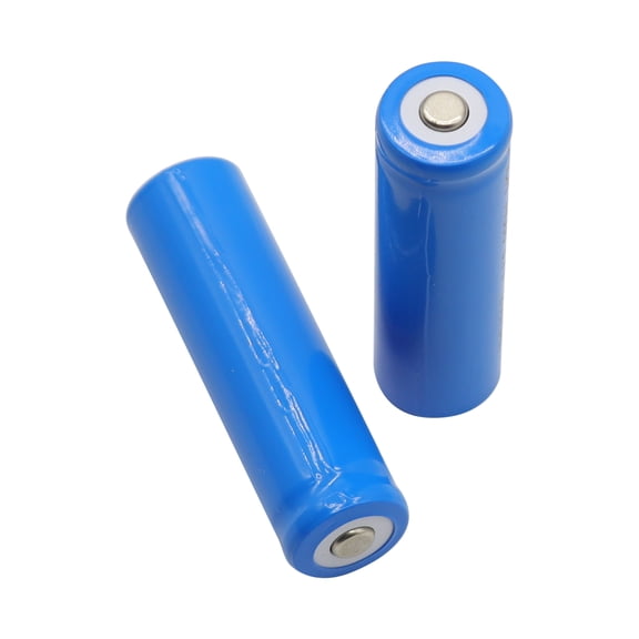 2 PILES RECHARGEABLES 14500 3800 mAh LI-ION 3,7 V . Livraison