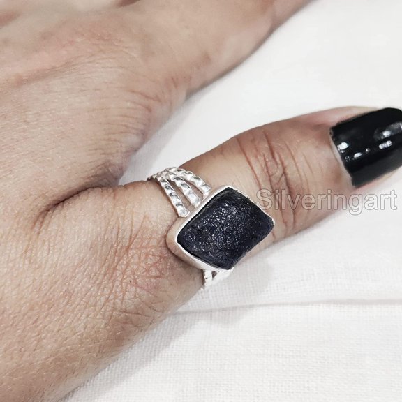 AAA Blue Sapphire Ring, Rough Blue Sapphire Ring, September Birthstone, Doted Band, 925 Sterling Silver, Womens Ring, Christmas, Thanksgiving, Handmade, Statement Jewelry, Rough Gemstone Jewelry