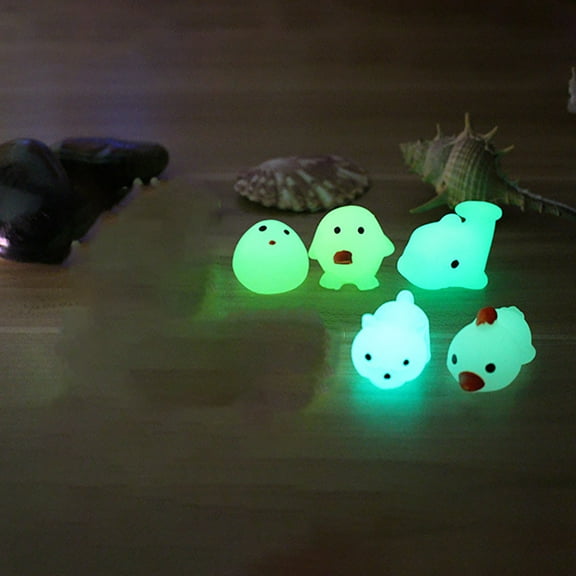 ABPWLY Toys 5 Pack Luminous Squeeze Toys Kawaii Stress Reliever Decor for Car Home Desk Random Colors TPR Material Outdoor Games
