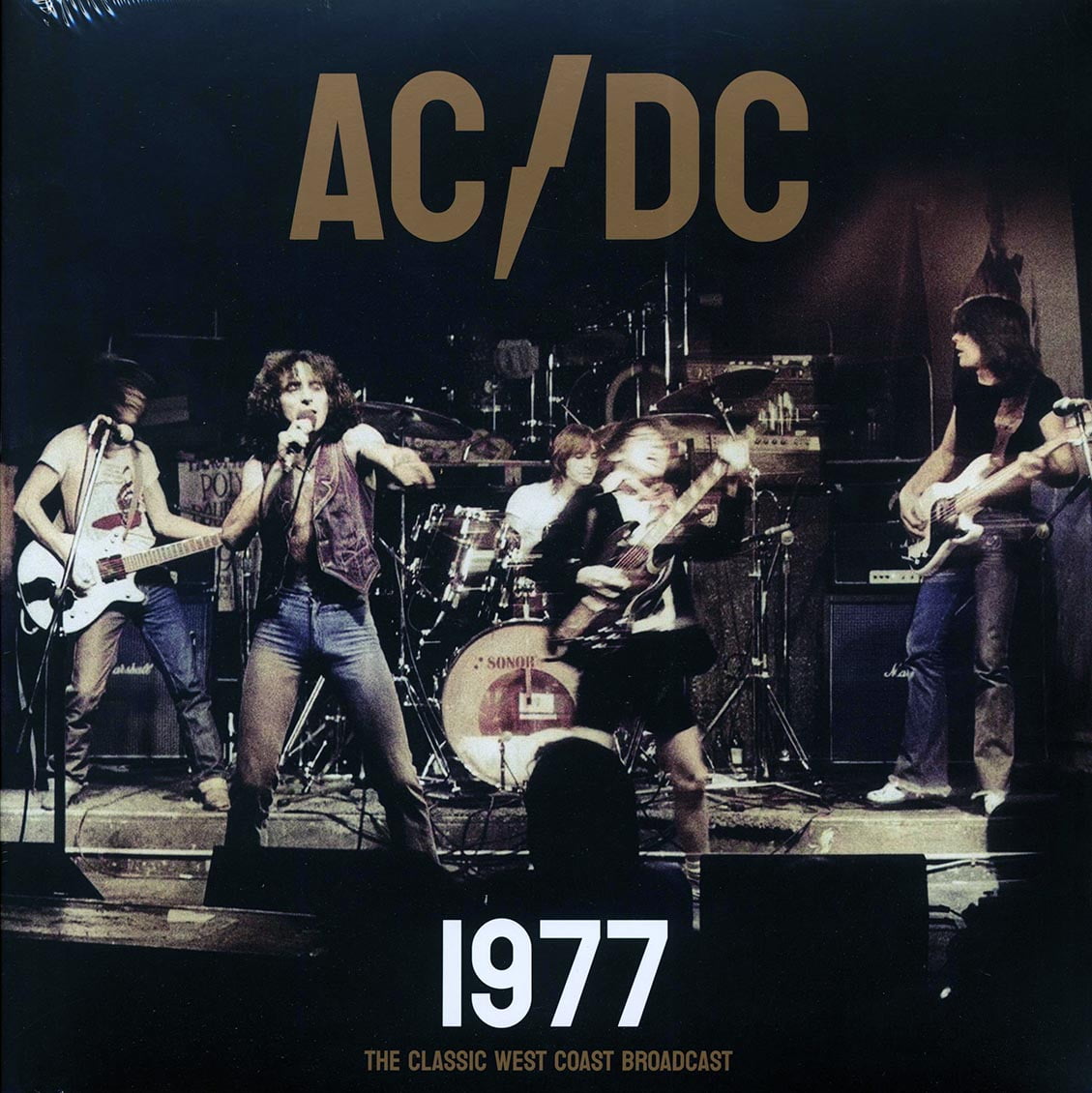 AC/DC - 1977 The Classic West Coast Broadcast Old Waldorf San Fran ...