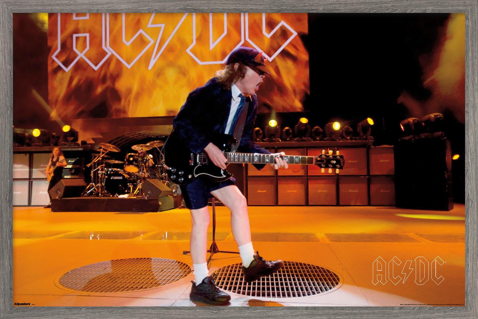 AC/DC - Angus Performance Wall Poster, 14.725