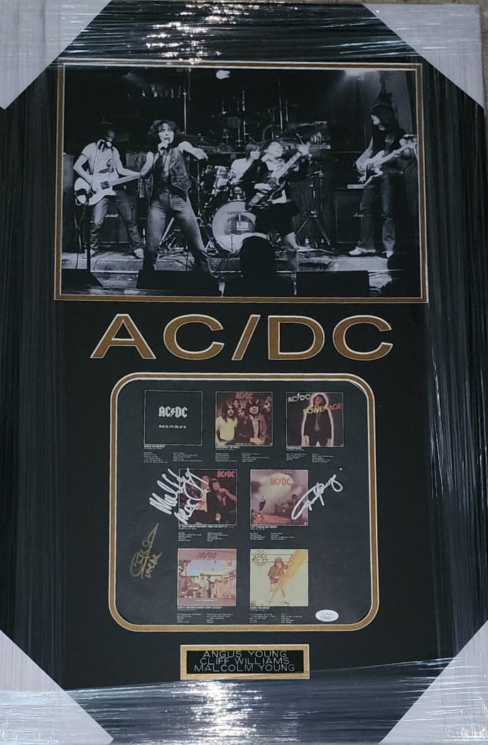 AC/DC Signed Album Insert Angus Young Cliff Williams Malcolm Young ...