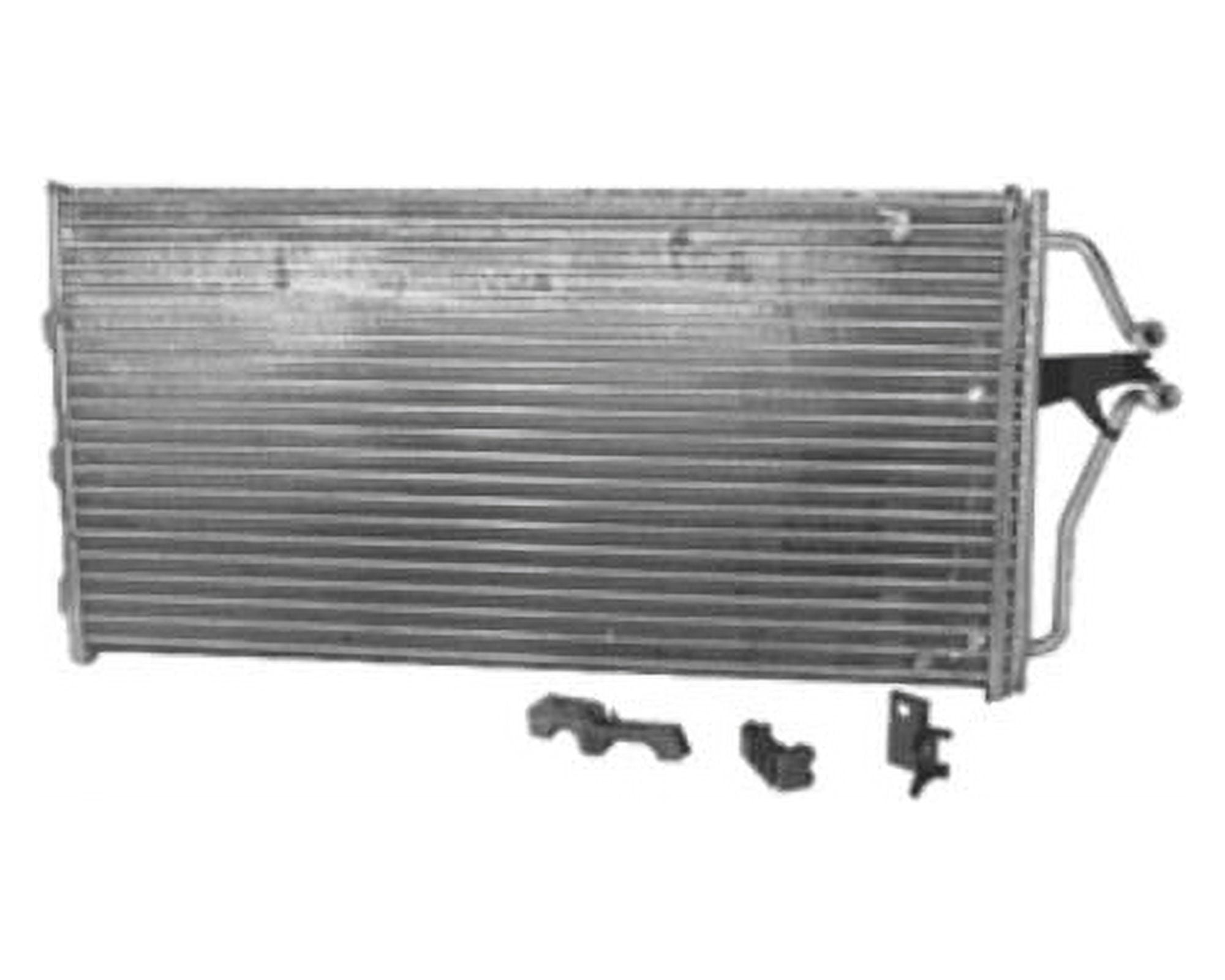 OE Replacement A/C Condenser FORD BRONCO 1994-1997 (Partslink FO3030134|FO3030135) 並行輸入品 OE Replacement A&frasl;C Condenser FORD EXPLORER POLICE