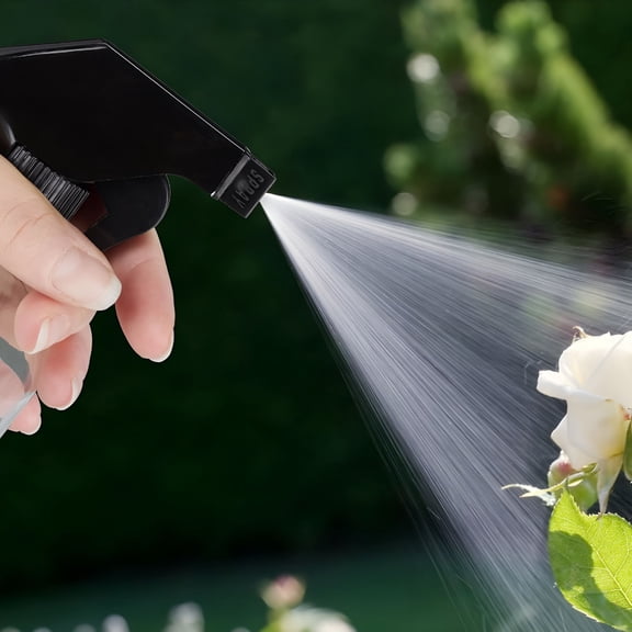 ACDANC Adjustable Spray Nozzle Clear Glass Spray Bottles,Ideal For Essential Oils Storage And Cleaning,Non-Slip Spray,Food Safe,BPA-Free,Refillable Reusable (500ml)