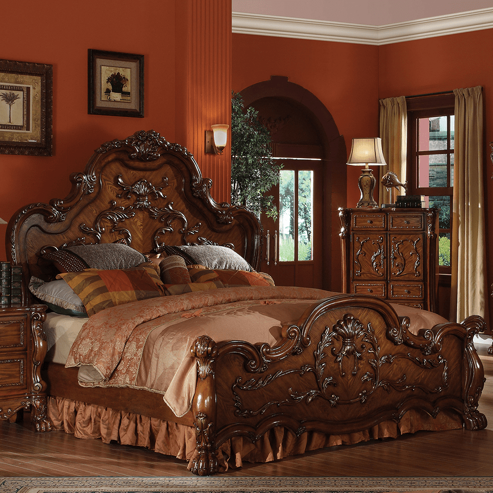 ACME FURNITURE ヴィンテージアート ACME Dresden Queen Bed, Cherry Oak - Walmart.com