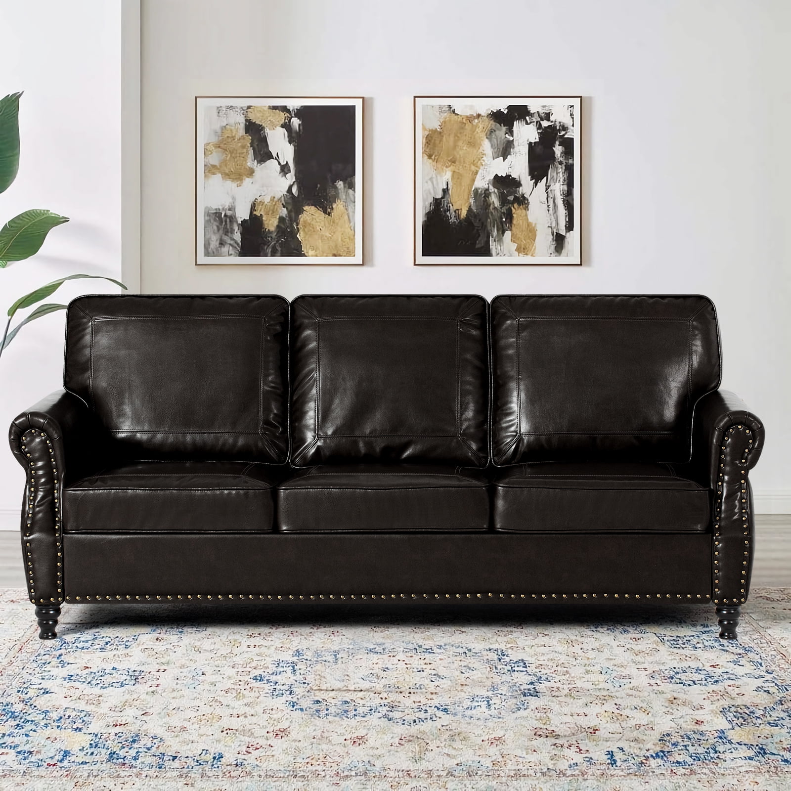 Sofa with turned legs discount