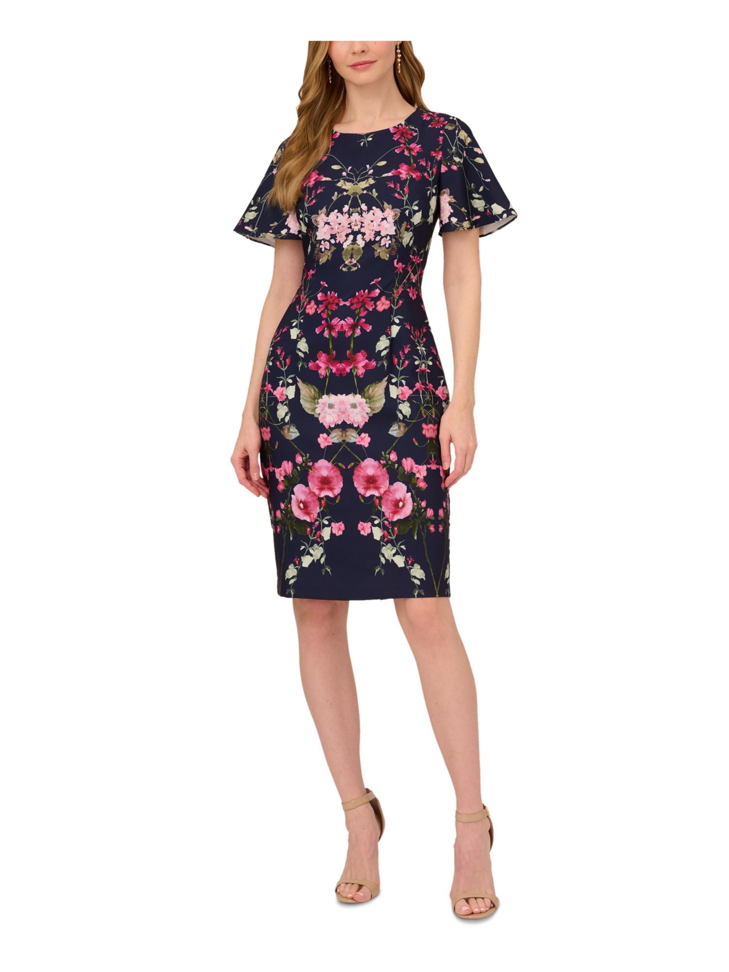 Polished Punteggiato Women's Round Neck Above Knee Dress with Necklace