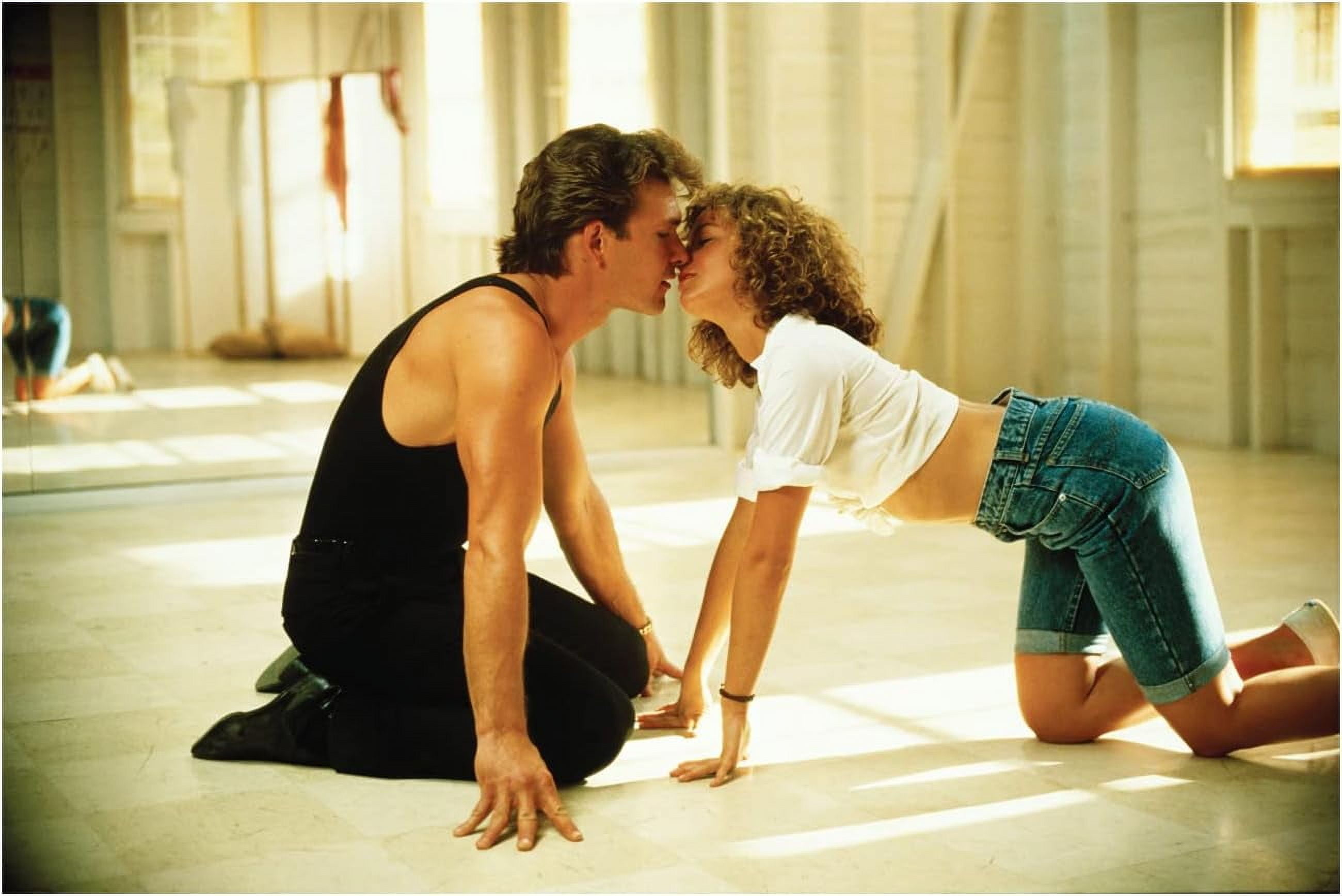 AEFERPosterDirtyDancingMoviePosterPatrickSwayzeJenniferGreyClassicKissWallArt