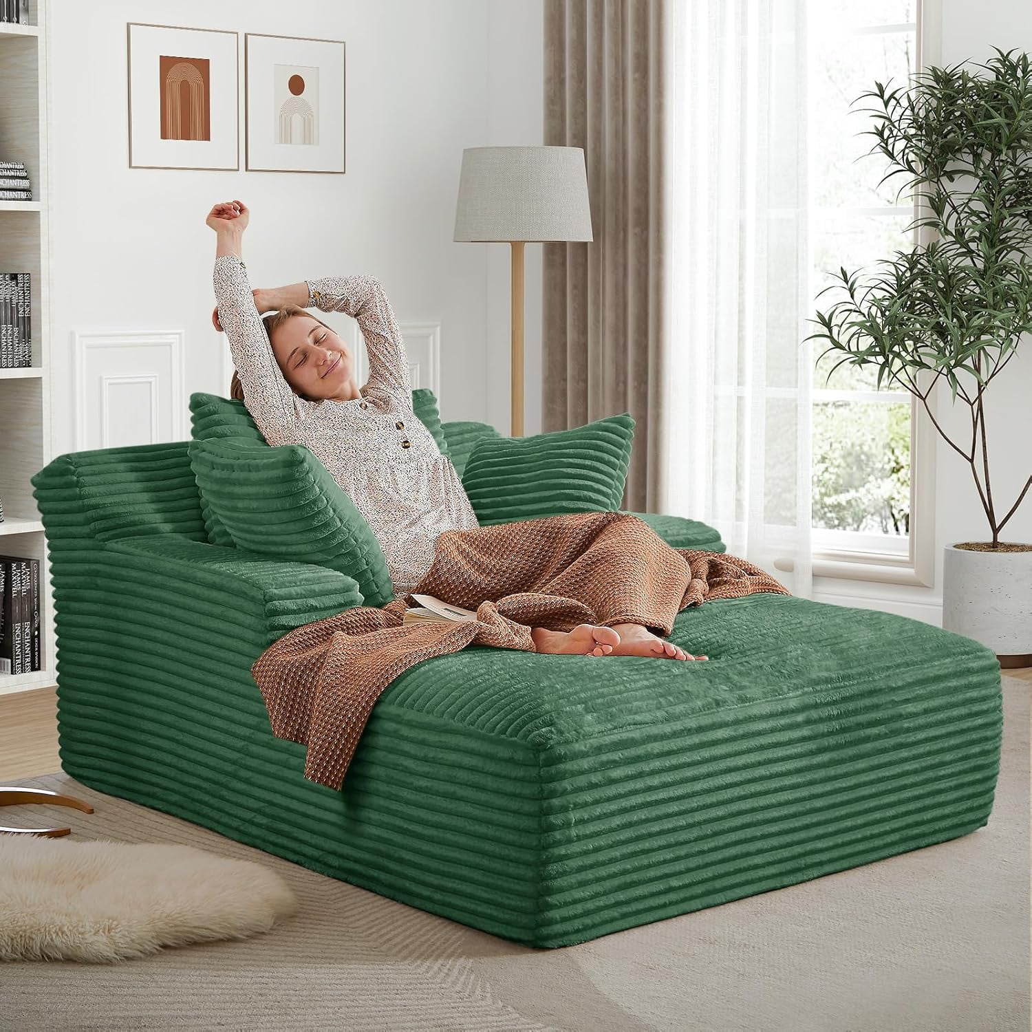 AENKYO 50" Chaise Lounge Sofa Bed with 3 Pillows, Convertible Sleeper Couch for Living Room, Bedroom & Small Spaces - Corduroy Upholstered Deep Seat Comfy Furniture - Green
