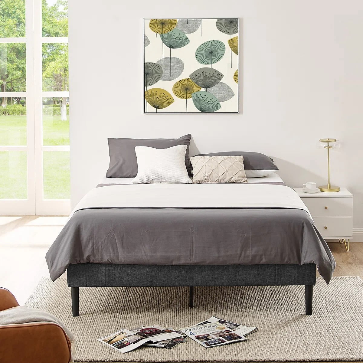 AENKYO Upholstered Platform Bed Frame with Wooden Slat Support, Queen