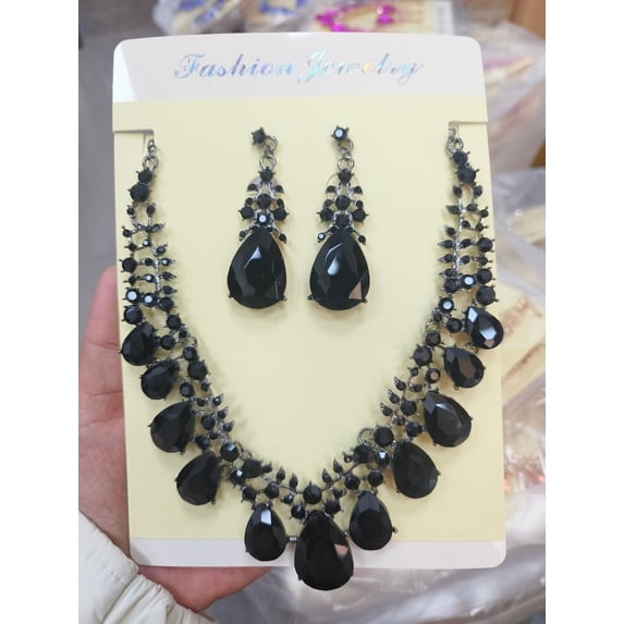AEXTO Clear Teardrop Statement Jewelry Set 2PCS Multi-Drop Necklace Dangle Earrings with Rhinestone Accents, Silver-Tone Elegant Accessories for Women, Perfect for Weddings, Parties Special Occasions