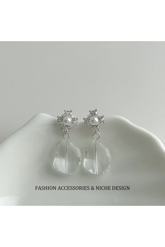 Snowflake Setting Pearl Transparent Irregular Crystal Drop Dangle Earrings