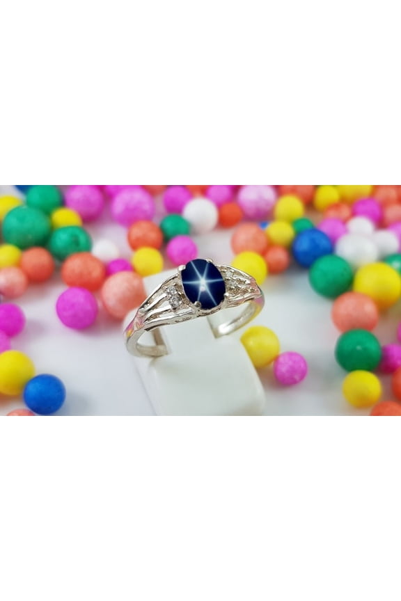 925 Sterling Silver Lindy 6 Ray Blue Star Ring, Oval Stone Sapphire Ring for All Occasions, Valentine Gift Silver 8