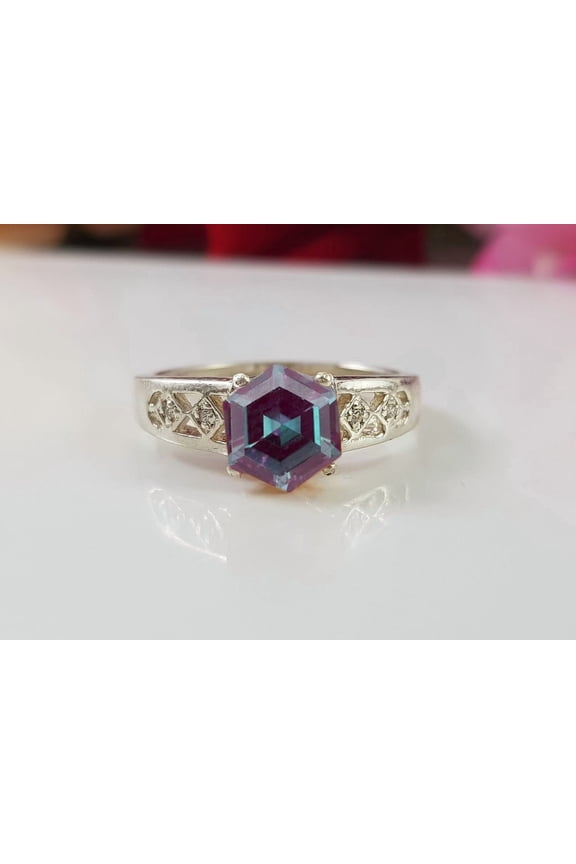 Hexagon Alexandrite Ring, Color Changing Lab Alexandrite Ring, 925 Sterling Silver Solitaire Ring, June Birthstone Ring, Handmade Statement Ring Rose Gold 13