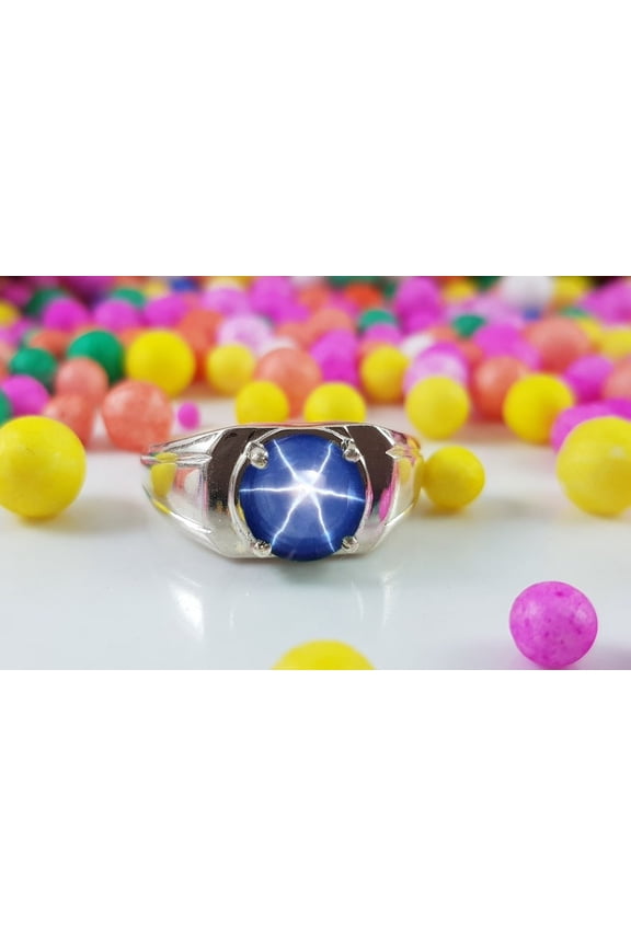 Round Sapphire Lindy Blue Star Ring for Men in Sterling Silver, Boho & Hippie Style Jewelry, Engagement Ring Silver 10