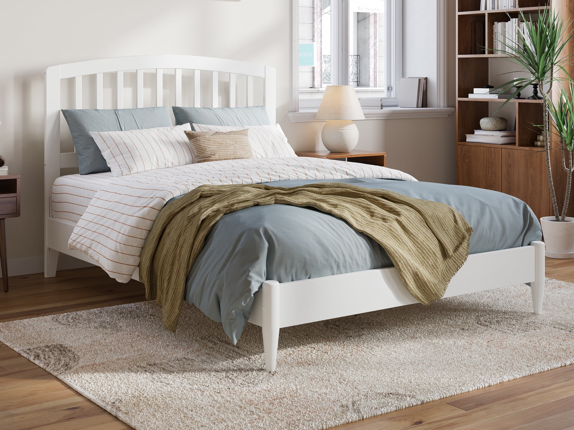 Quincy Full White Solid Wood Low Profile Platform Bed