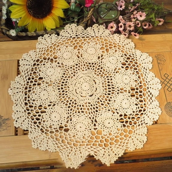 AFQH Handmade Crochet Table Placemats Round Knitted Table Cloth Doilies Retro Patter Cotton for Dressers and End Tables
