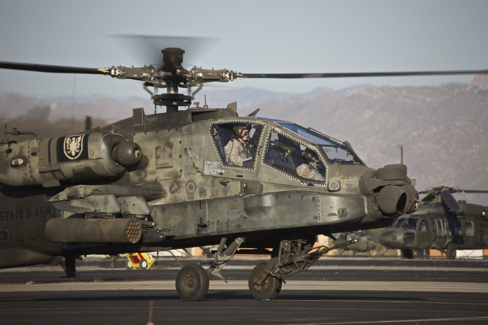 AH-64D Apache Longbow taxiing out to the launch pad Canvas Art - Terry MooreStocktrek Images (18 x 12)