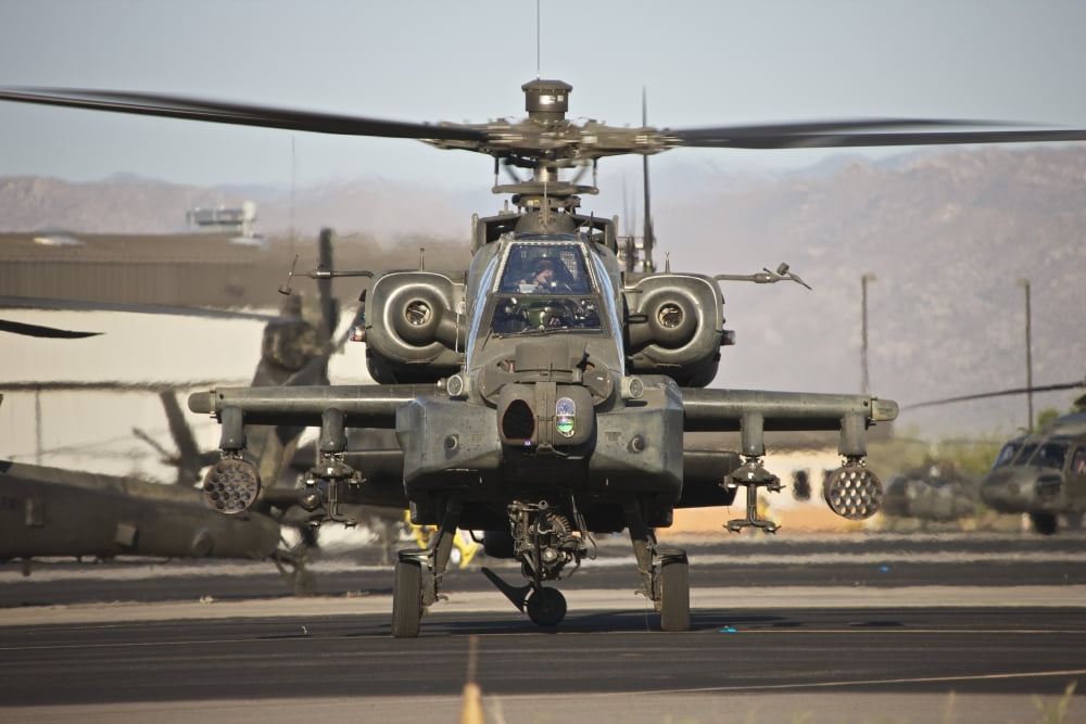 AH-64D Apache Longbow taxiing out to the launch pad Canvas Art - Terry MooreStocktrek Images (18 x 12)